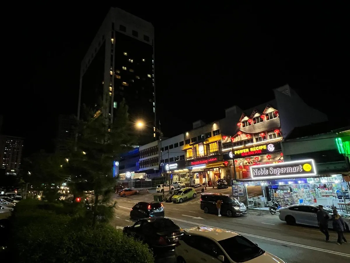 Twin Galaxy Residences Free Shuttle Bus Near Ciq Johor Bahru Apartment